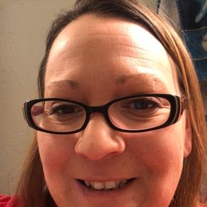 Meet your Posher, Selena